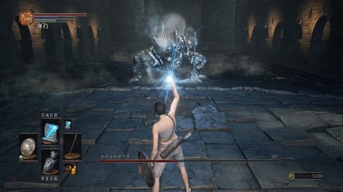 黑暗之魂3如何踢腿